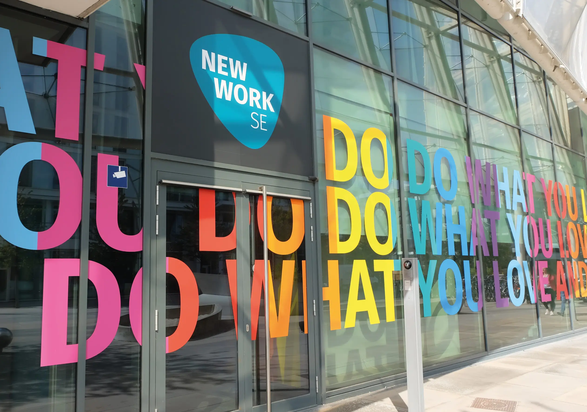 Au Strandkai 1, dans la HafenCity de Hambourg, on mise sur les installations de fermeture de WILKA.