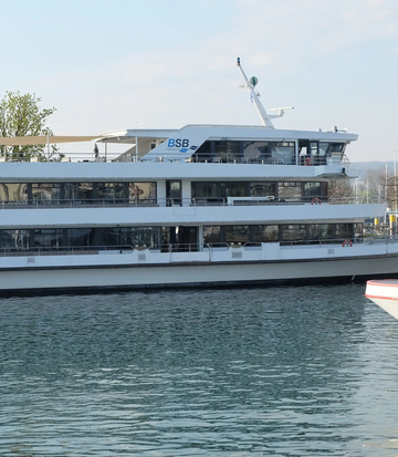 [Translate to Französisch:] Die robusten und zuverlässigen WILKA Zylinder sind am Bodensee, bei den Schiffsbetrieben Wind und Wetter ausgesetzt. 